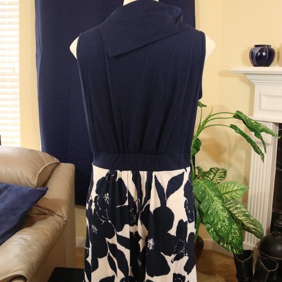 Work Dress - Picture 2 of 3